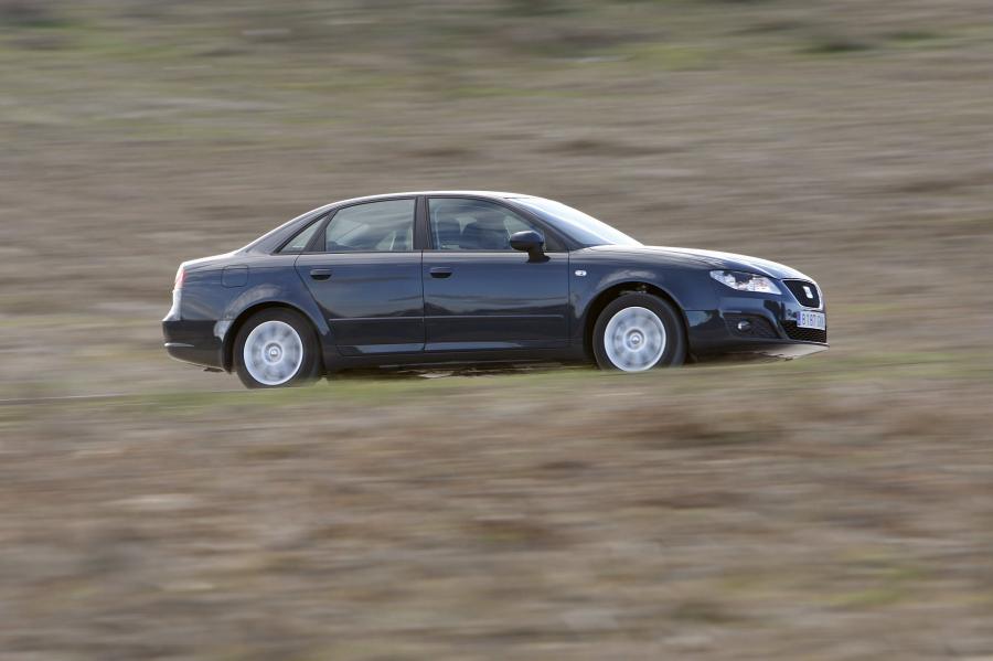  Seat Exeo 2009 года  (фото 132 из 180)